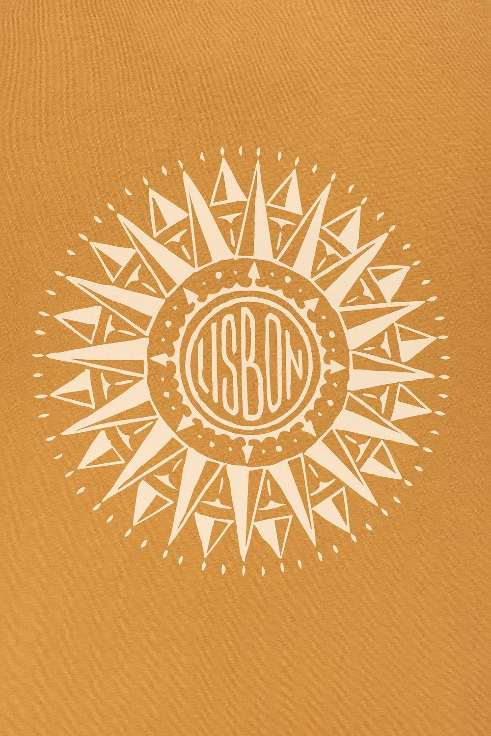 Contrast graphic tees designer edition Wind Rose, sustainable organic t-shirt with heritage-inspired design.