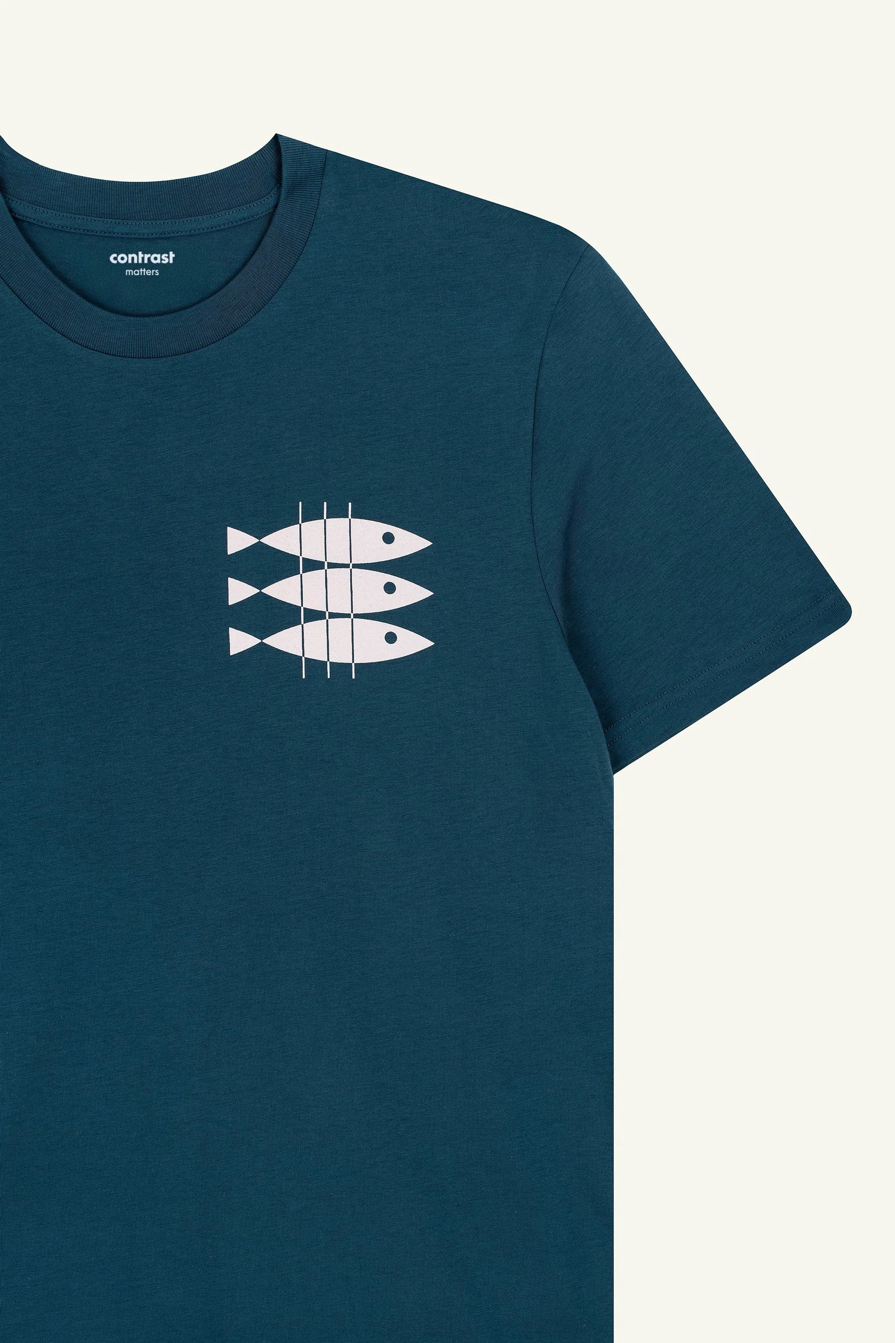 Stargazer Green organic cotton t-shirts by Contrast, Sardines graphic t-shirt for Lisbon culture fans.