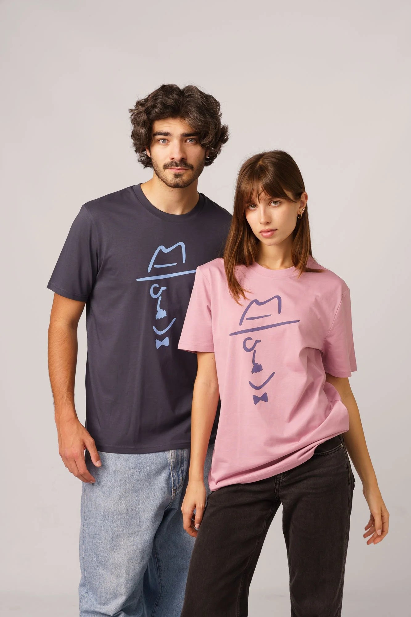 Contrast organic t-shirts collection, Pessoa Sketch graphic tee in lilac dream soft organic cotton